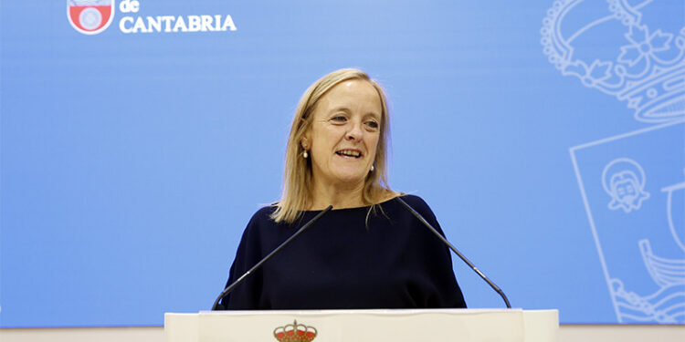 La consejera de Presidencia, Justicia, Seguridad y Simplificación Administrativa, Isabel Urrutia, informa, en rueda de prensa, de inversiones en el Servicio de Emergencias de Cantabria (SEMCA).
17 SEP 25