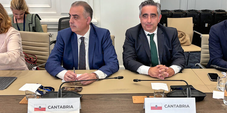 11:00 horas. Ministerio de Vivienda y Agenda Urbana. Madrid
El consejero de Fomento, Vivienda, Ordenación del Territorio y Medio Ambiente, Roberto Media, participa en la Conferencia Sectorial de Vivienda.